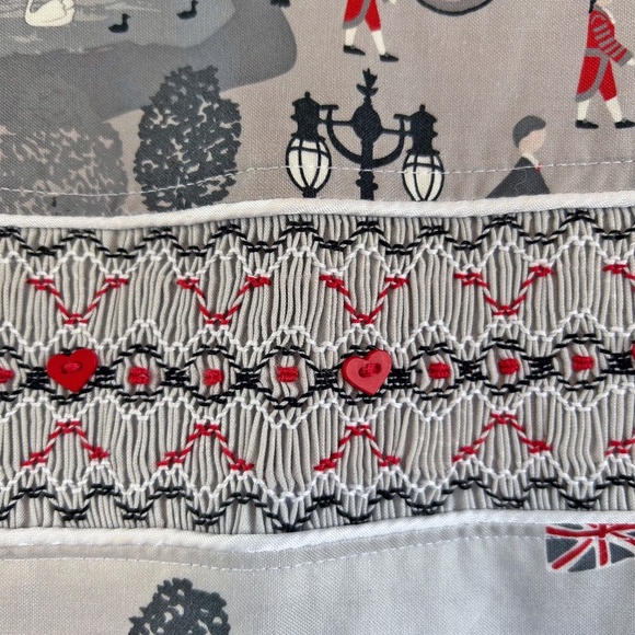 Handmade one of a kind girl's smocked dress, London Print - Picture 2 of 12